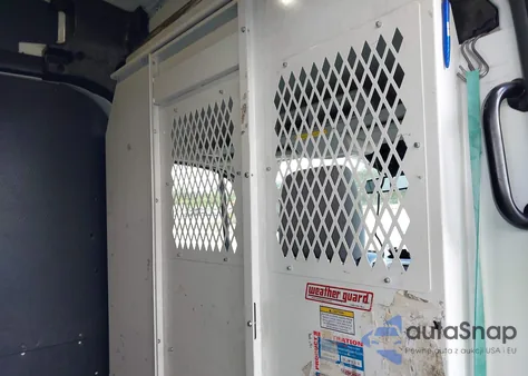 2018 Ford Transit-250 из США, поврежденный, VIN 1FTYR3XM6JKA14235